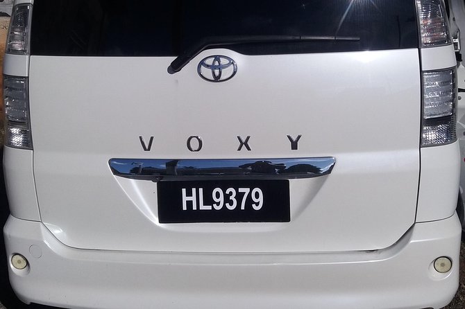 Airport Round-trip Transfer St. Lucia - A transfer that can include practical stops