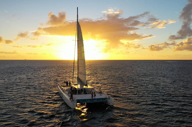 Cruise Sunset Party in Castries - What to bring for a better evening