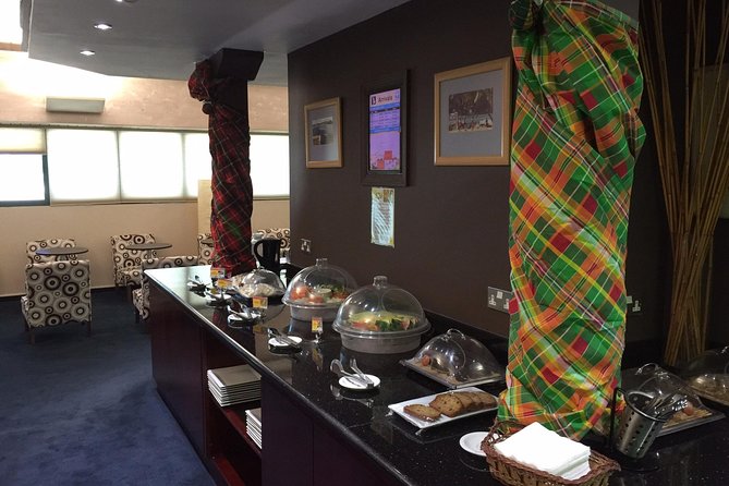 Departure VIP Lounge & Free transfer from Any Resort - The VIP lounge and what you actually get
