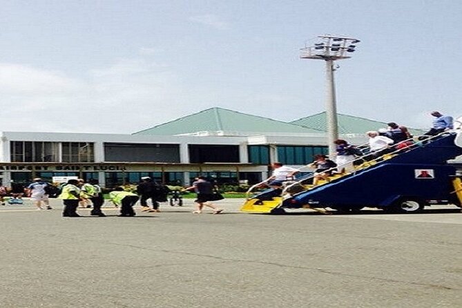 Fast Track On Arrival at St Lucia Airport & Round Trip Transfer - Your first minutes inside Hewanorra International Airport