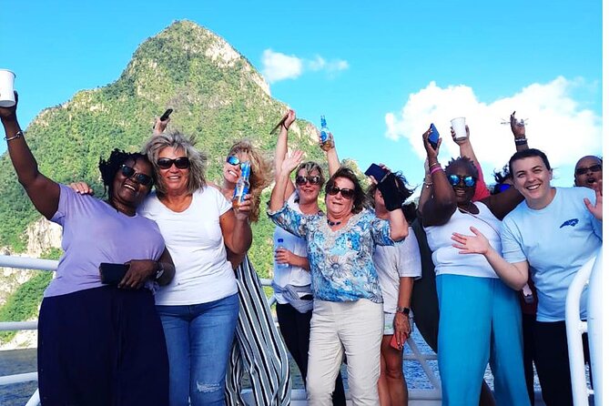 Ferry Transfer from Resorts in St. Lucia to Hewanorra Airport - Marigot Bay, Jade Mountain, and Sugar Beach from the water