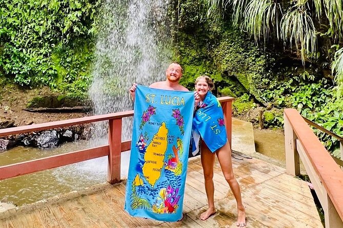 Good Vibes Tours with Dannyboy & Co. – Private Island Experiences - The best part may be the road between stops