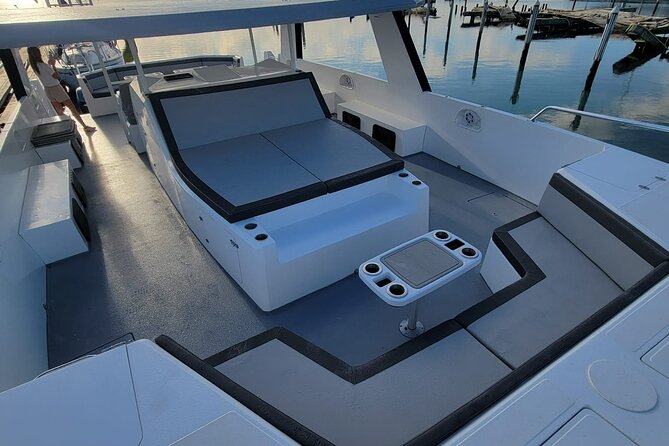 Half Day Private Power Cat Charter - Marigot Bay’s Sheltered Curves