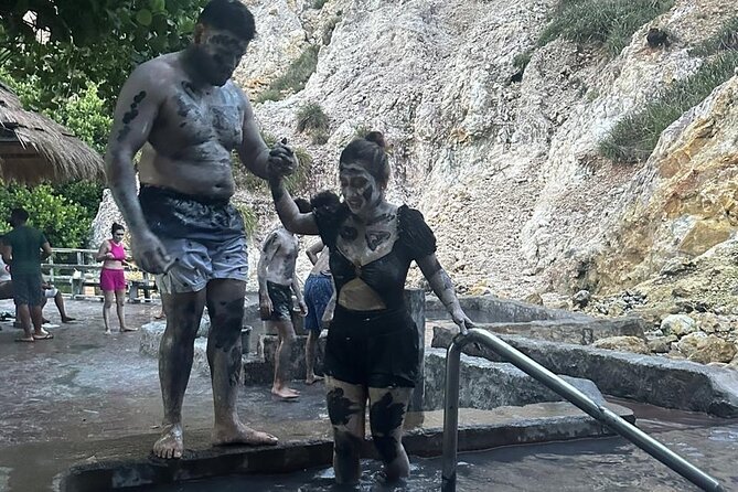 Moonlight Volcano & Dinner Private Tour (Southern Pick up) - Is This Moonlight Volcano Tour Worth Booking?