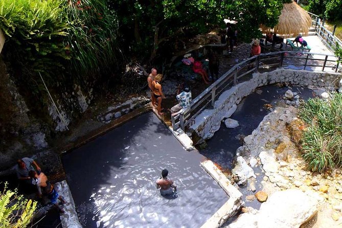 PRIVATE/ALL INCLUSIVE/LUNCH- Tet Paul Trail/Mud baths/Waterfall - Who will enjoy this St. Lucia tour most?