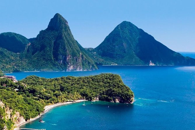 Private Custom Coastal Cruise St. Lucia Full Day - Why a private boat changes the St. Lucia day