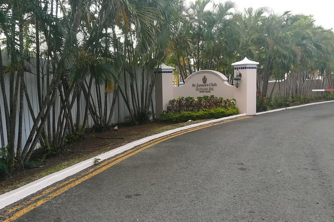 Private St Lucia Airport Transfer to Secrets St. Lucia Resort - What this transfer does not include