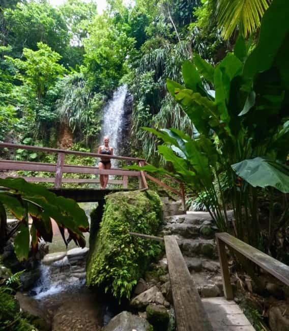 Saint Lucia: Soufriere Adventure |Volcano|Waterfalls & More - Starting the road to Soufriere