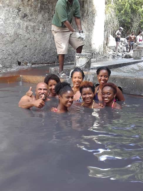Saint Lucia: Soufriere Tour with Mud Bath and Waterfalls - Creole lunch at Beacon Restaurant
