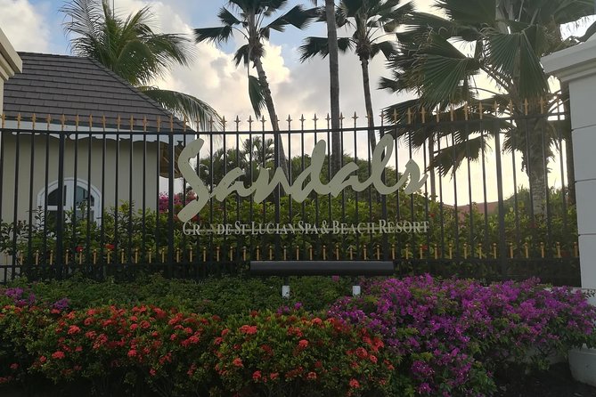 St Lucia Airport Transfer Hewanorra (UVF) to SANDALS Grande - Regency - Halcyon - Why the private vehicle matters after a flight