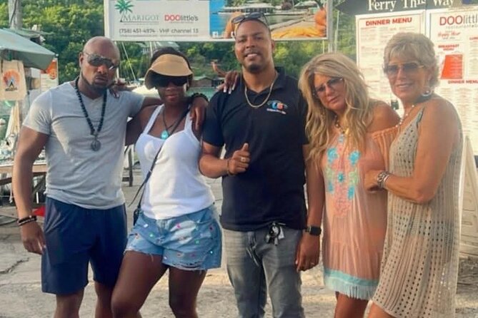 St. Lucia Airport Transfer Service - A friendly arrival at Saint Lucia’s airport