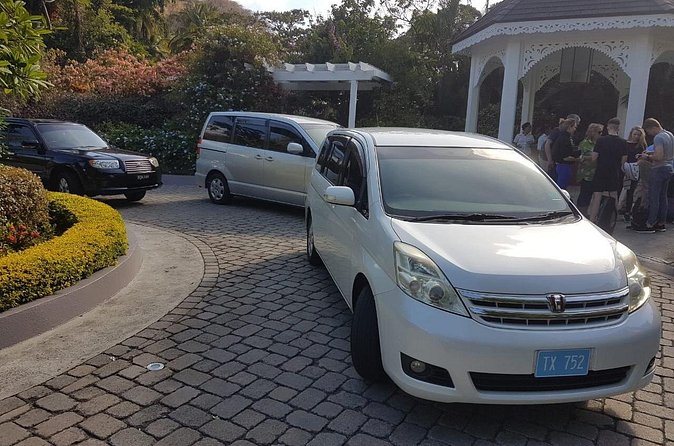 St. Lucia Airport Transfer (UVF) - Complimentary Coffee, Tea, Cold Beverages - How the service handles people, not just schedules