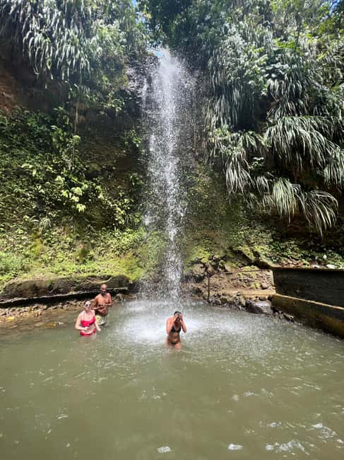 St. Lucia Caribbean: Sea and Land Excursion - Guides make a real difference