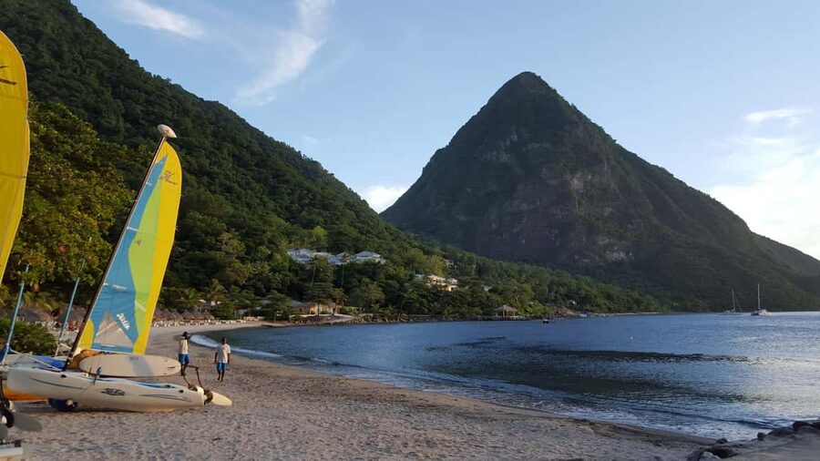 St Lucia: Gros Piton 4-Hour Guided Hike - What the Gros Piton trail feels like