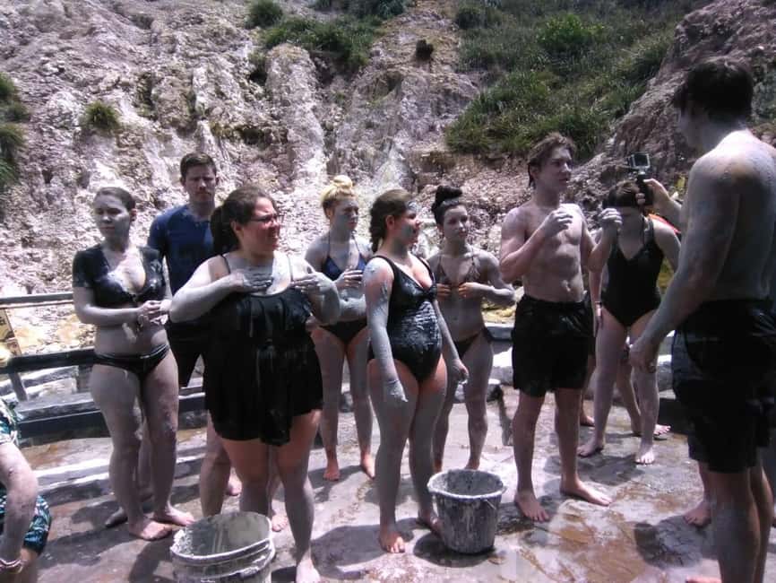 St. Lucia: Highlights Tour with mud baths and waterfalls - Marigot Bay: pretty scenery with little time to linger