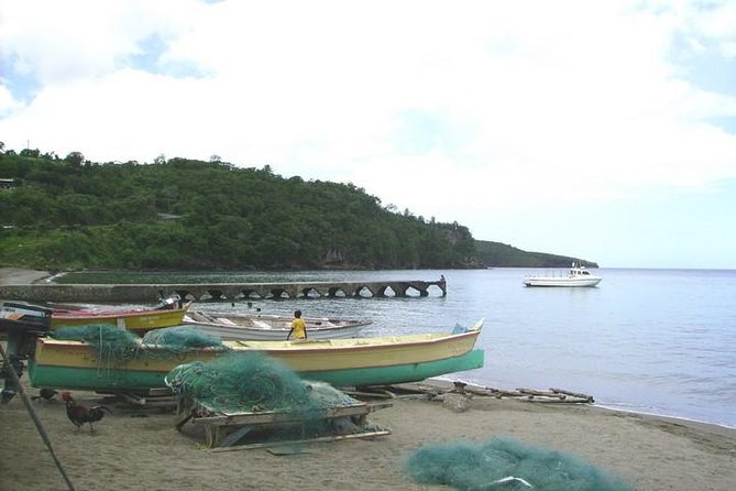 St Lucia Highlights Tour - Marigot Bay and the long look toward the Pitons