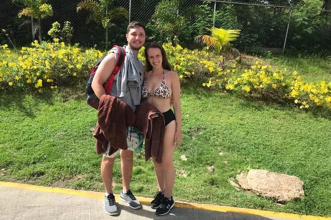 St Lucia Island Fun Tour - Castries Market and Derek Walcott Square