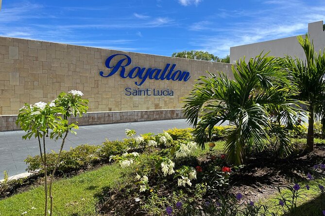 St. Lucia Private Airport Transfer to Royalton Resort and Spa - A private vehicle with simple comforts