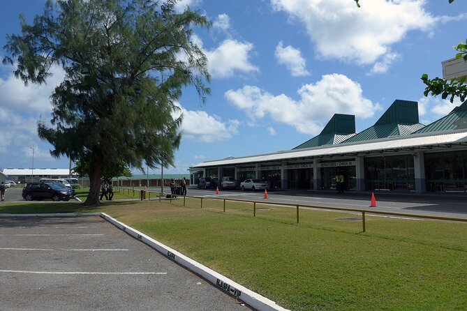 St. Lucia Private Airport Transfers from UVF (GROUPS of 4) - Returning from your accommodation to UVF