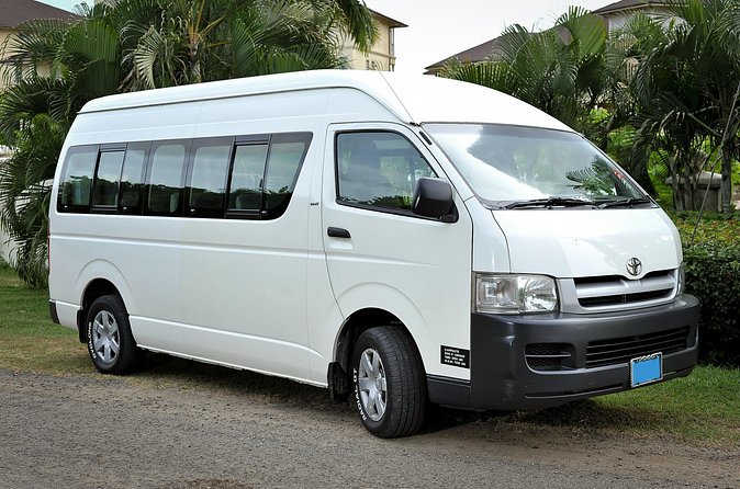 St Lucia Round-Trip Transfer: George F. L. Charles Airport - Luggage rules you should take seriously