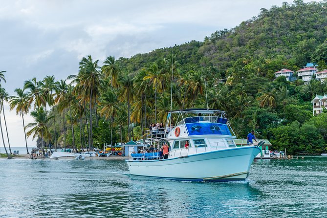 St Lucia Roundtrip Transfer: Hewanorra International Airport - The drivers make the difference