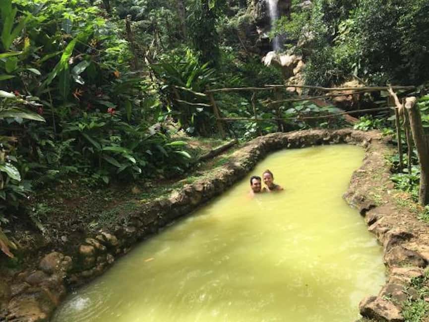 St. Lucia: Sulphur Springs Mud Bath and Toraille Waterfall - A Creole lunch that gives the day local flavor