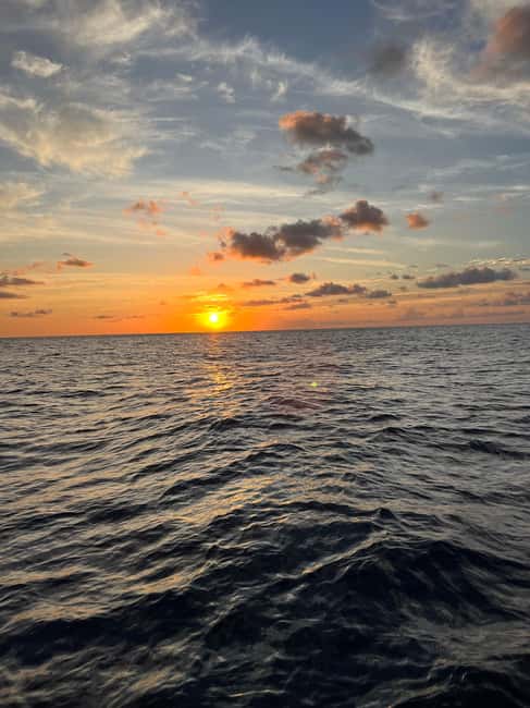 St. Lucia: Sunset Cruise, best way to end a day in paradise - Drinks, snacks, and a relaxed pace